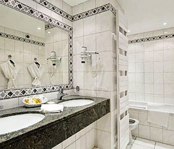Hotel Le Grand & 4*